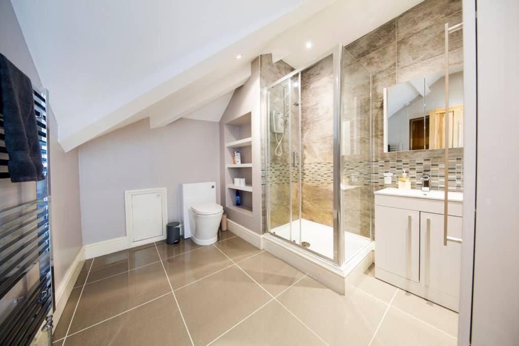 Clifton Spacious 3 Bed Apt & Parking - Simplycheckin Bristol Eksteriør bilde