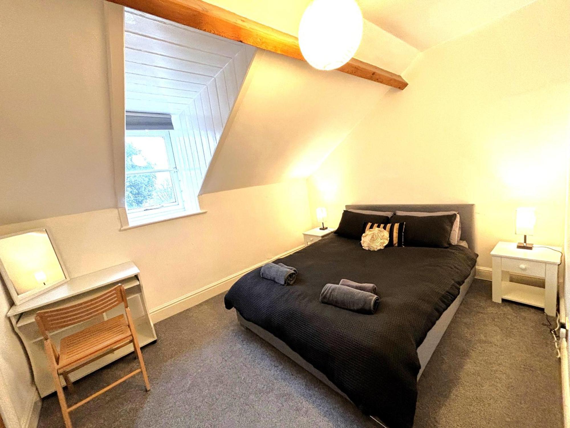 Clifton Spacious 3 Bed Apt & Parking - Simplycheckin Bristol Eksteriør bilde